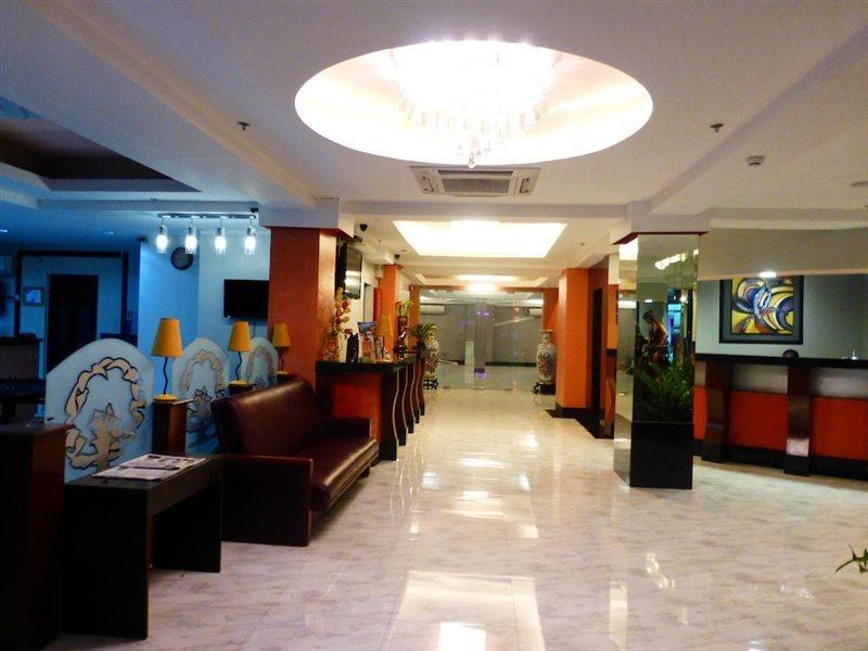Silver Oaks Suites & Hotel Manila Exterior foto